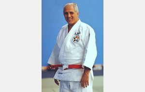  nouveaux promus aux 8e DAN